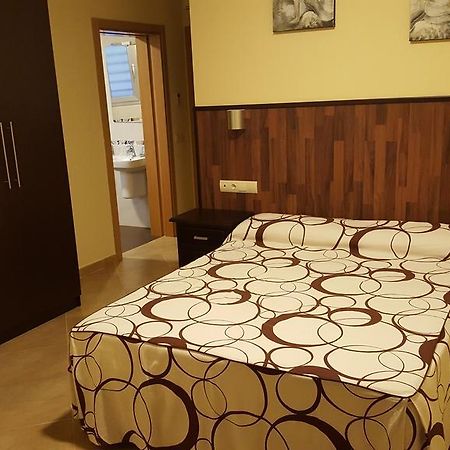 Hostal Dona Manuela Malaga Bagian luar foto
