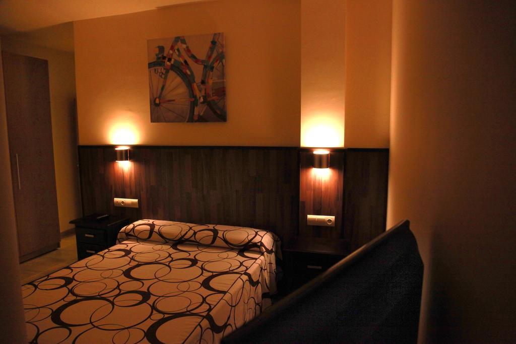Hostal Dona Manuela Malaga Ruang foto