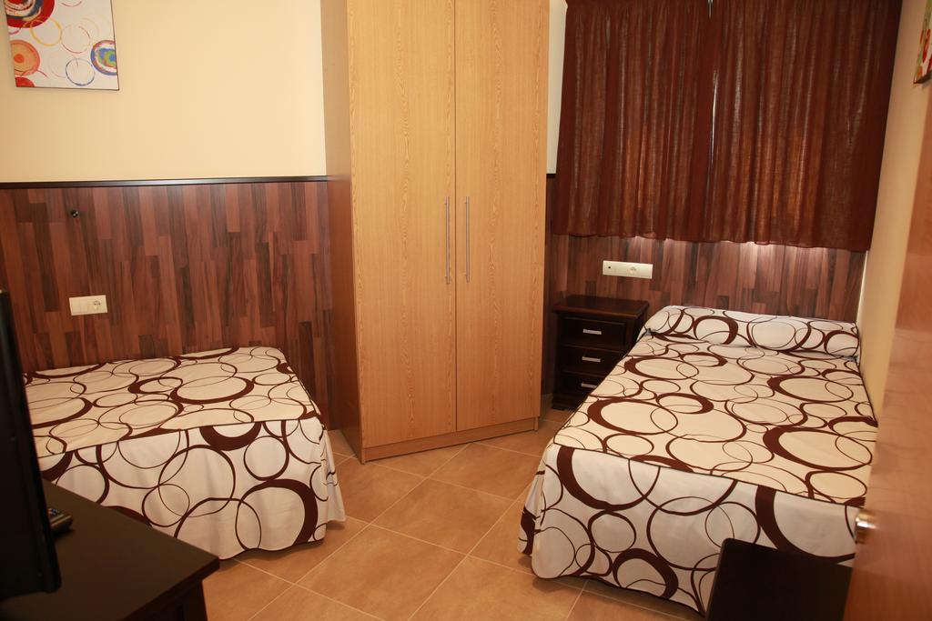 Hostal Dona Manuela Malaga Ruang foto